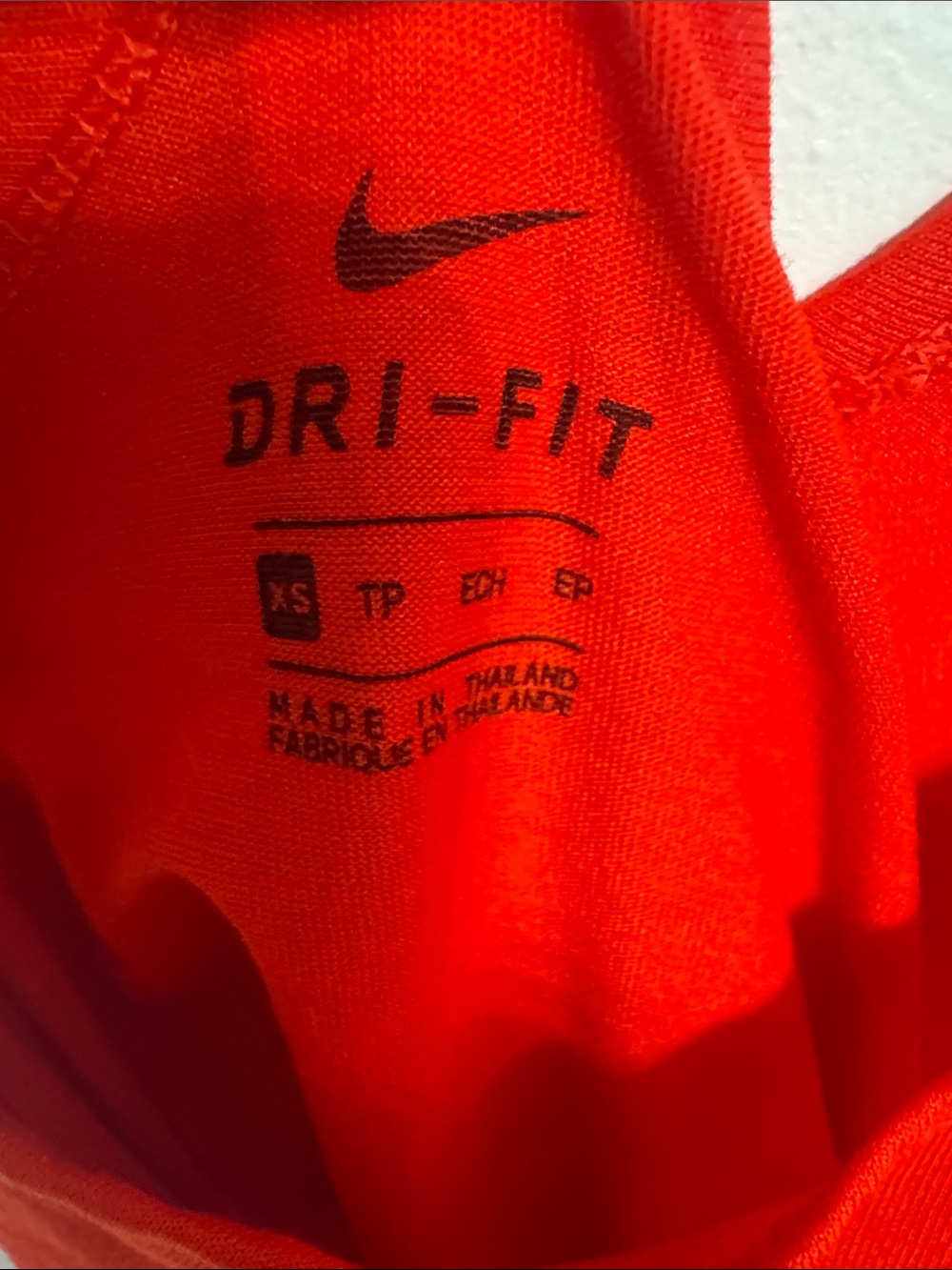 Nike (Like New) - Picture 4 of 4